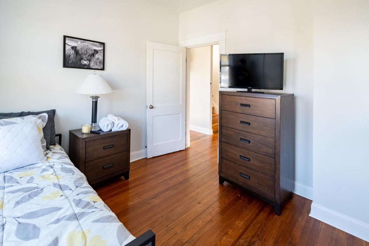 Contemporary 3-Bedroom Home With Balcony In Rva Richmond Exterior photo