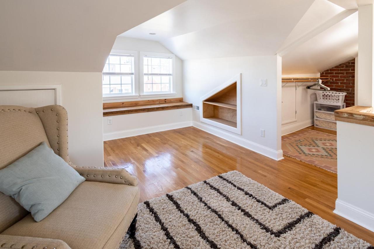 Contemporary 3-Bedroom Home With Balcony In Rva Richmond Exterior photo