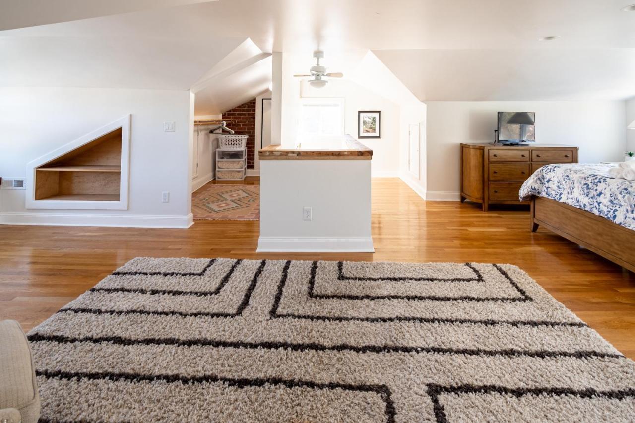 Contemporary 3-Bedroom Home With Balcony In Rva Richmond Exterior photo